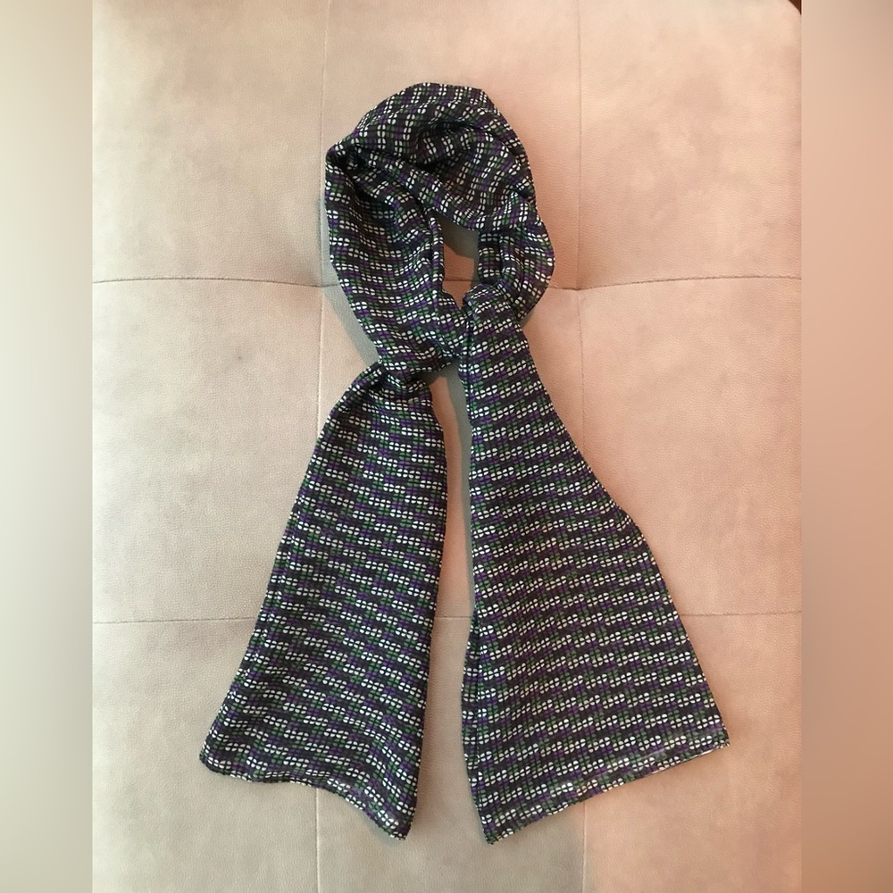 Final sale New WOT The Limited Stylish Black White purple green Patterned Scarf